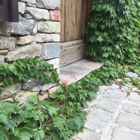 Number 10 Locanda B&B Belvedere Langhe Exterior foto